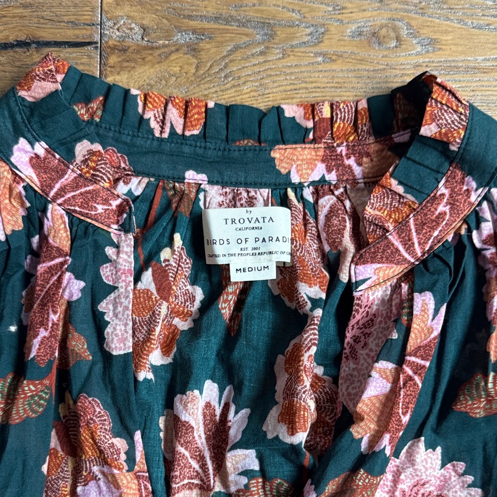 Trovata Floral Blouse - Green and Pink - Picture 4 of 8